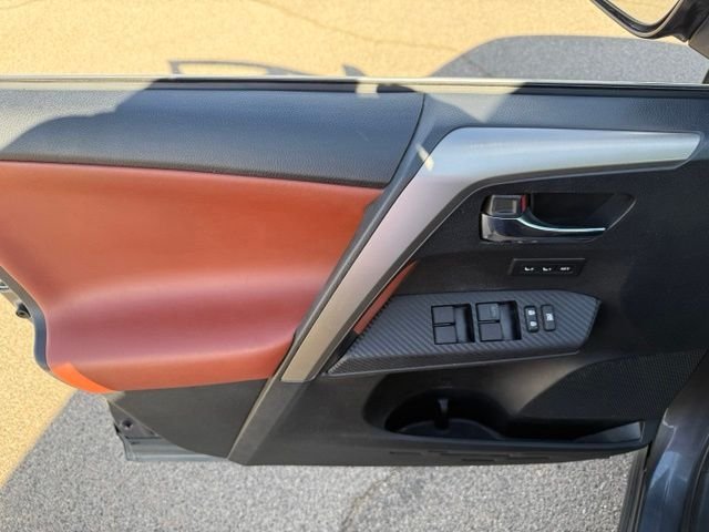 2014 Toyota RAV4 Limited - Photo 11