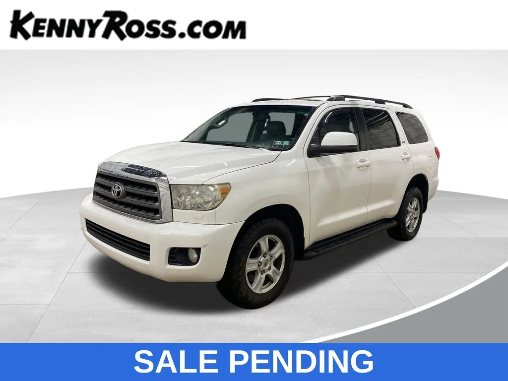 Used 2015 White Toyota SR5 image 1