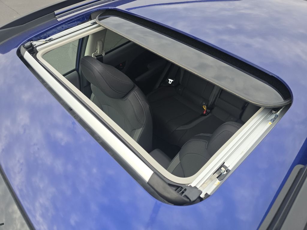 New 2026 SAPPHIRE BLUE PEARL Subaru Premium image 9