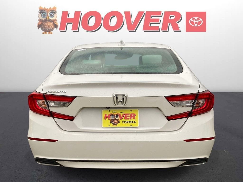 Used 2018  Honda EX image 3