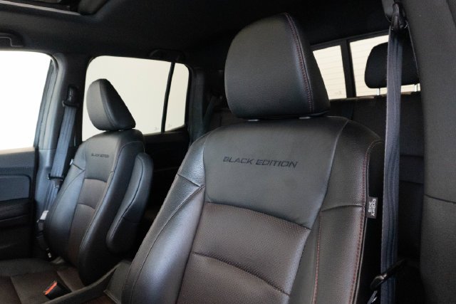 Used 2022 Black Honda Black Edition image 9