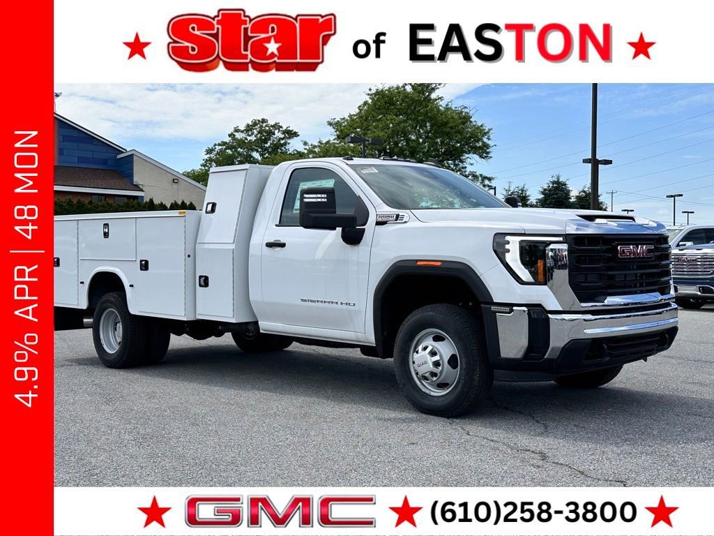 2025 GMC Sierra 4WD Regular Cab Long Box Pro's photo