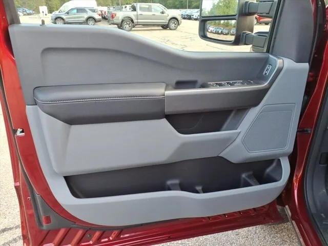 2026 Ford F-250 Super Duty XLT - Photo 34