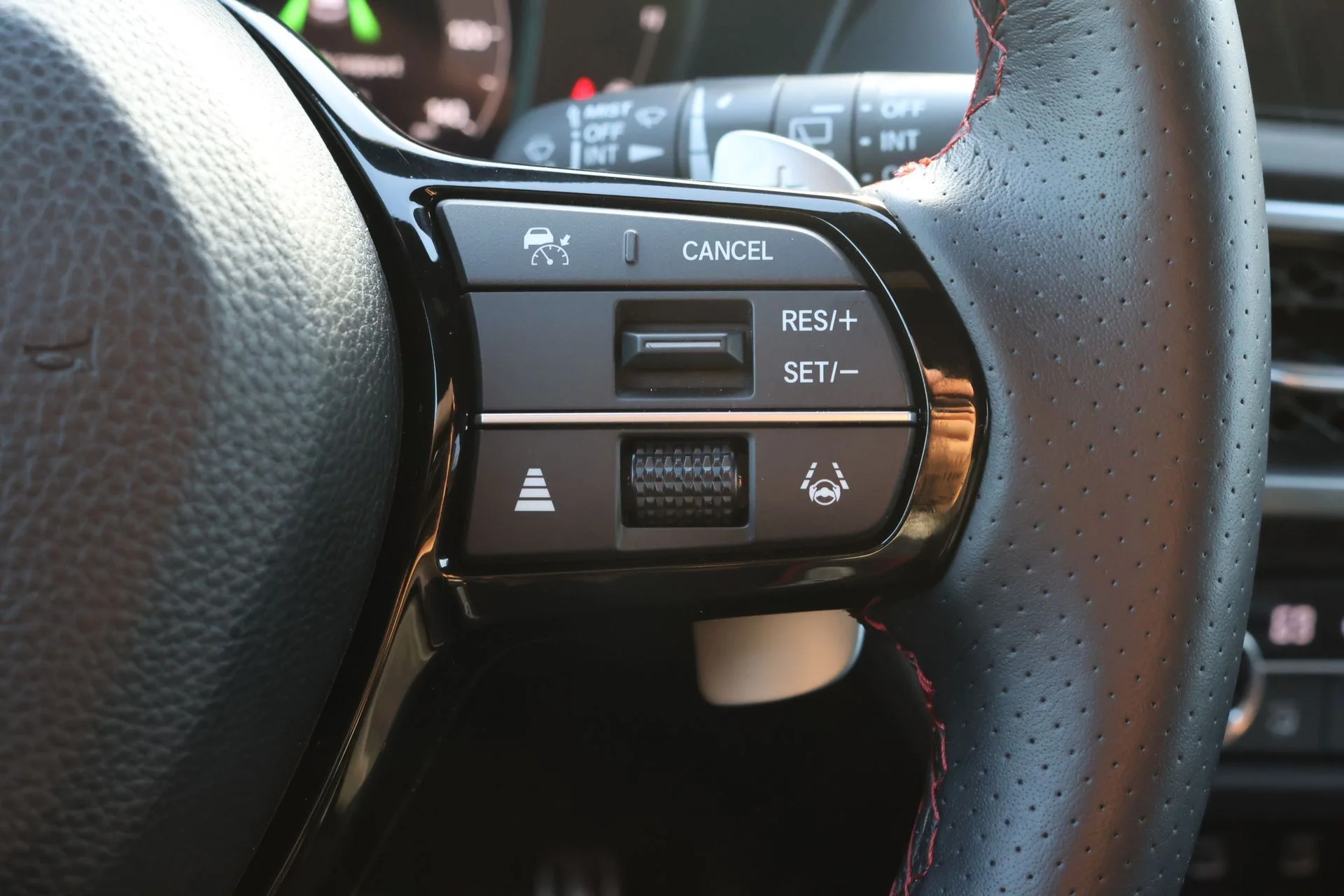 Certified Used 2025 Milano Red Acura AWD A-SPEC image 11