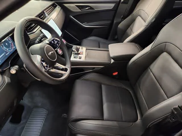 2026 Jaguar F-Pace R-Dynamic S - Photo 22