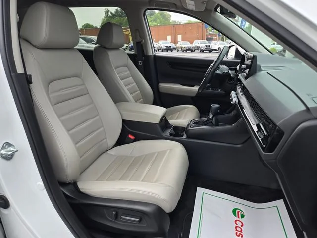 Used 2023 White Honda EX-L image 22