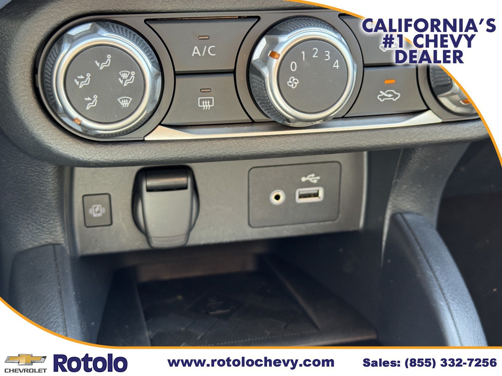 Used 2024 Gun Metallic Nissan SV image 21