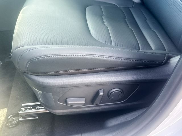 New 2027 Wolf Gray Kia SX Prestige image 20
