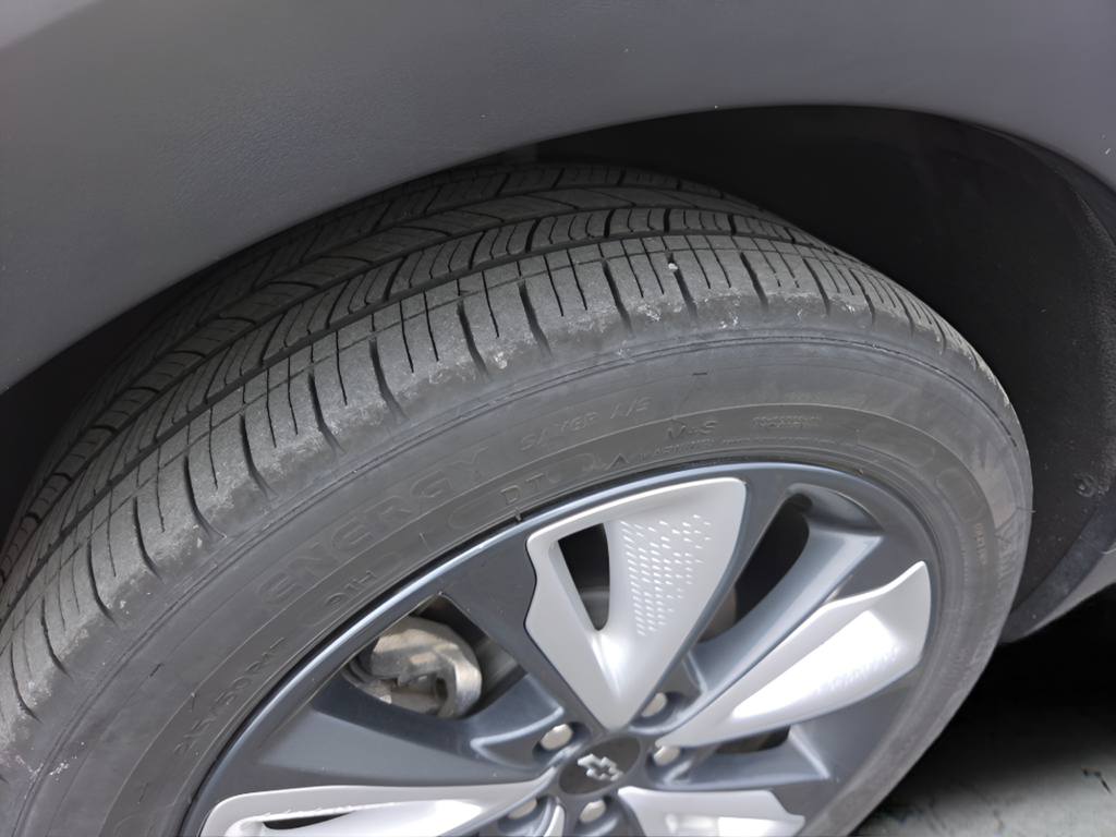 Used 2022 Silver Chevrolet LT image 25