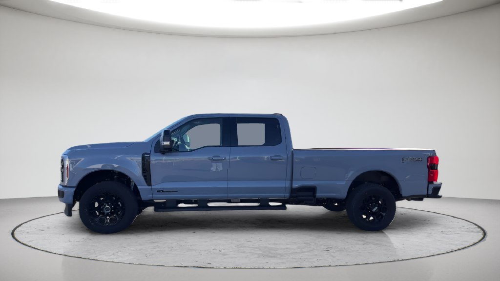 New 2026 Glacier Gray Metallic Tri-Coat Ford F-350® Lariat® image 11