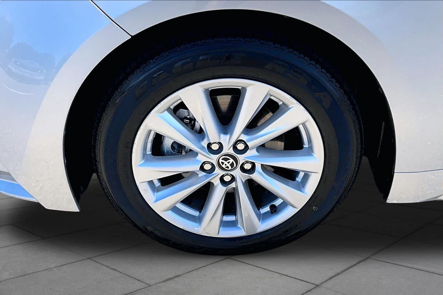 Used 2025 Classic Silver Metallic Toyota LE image 10