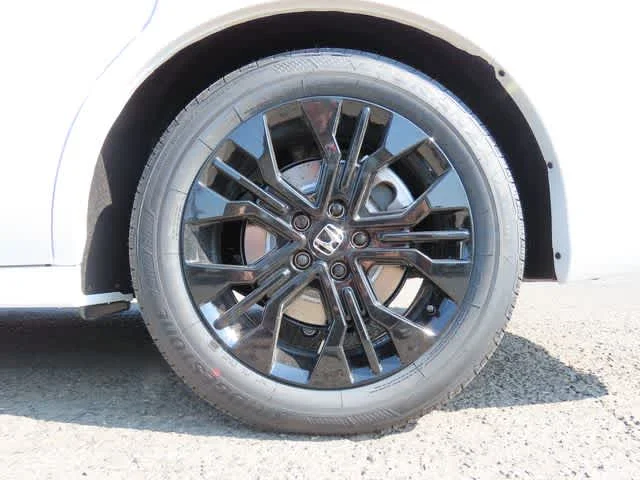 New 2026 Platinum White Pearl Honda Sport-L image 9