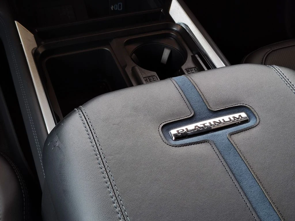 2026 Ford F-250 Super Duty Platinum - Photo 10