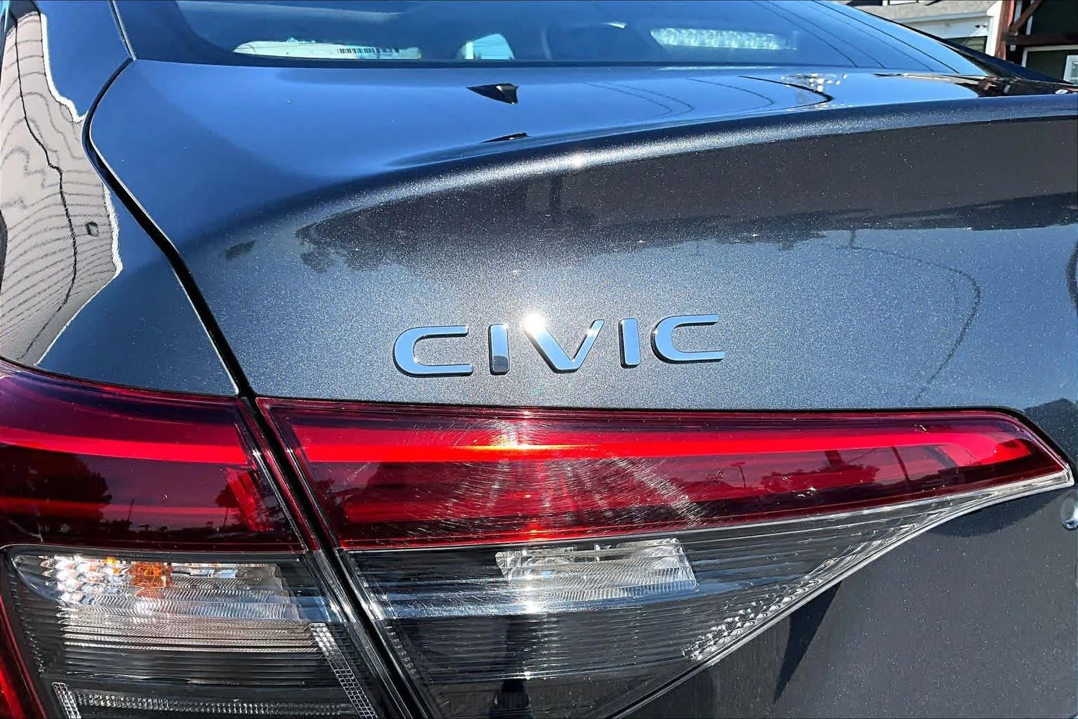 Used 2024 Meteorite Gray Metallic Honda Touring image 31