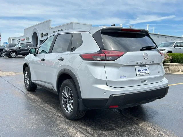 Certified Used 2025 Silver Nissan S image 3