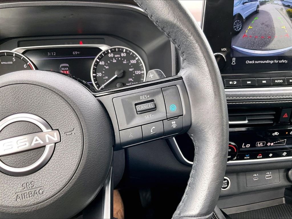 Used 2023 Gray Nissan SL image 24