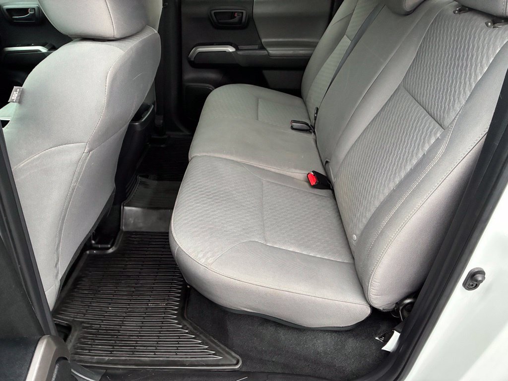 Used 2023 White Toyota SR5 image 27
