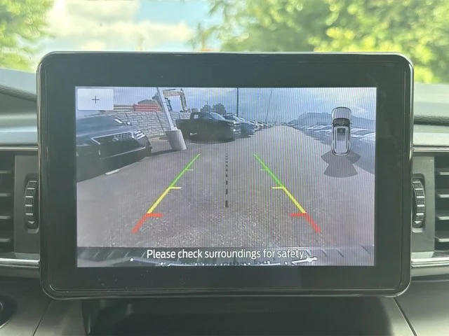 Used 2020 Black Ford XLT image 10