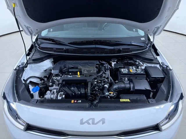 Used 2023 CLEAR WHITE Kia S image 12