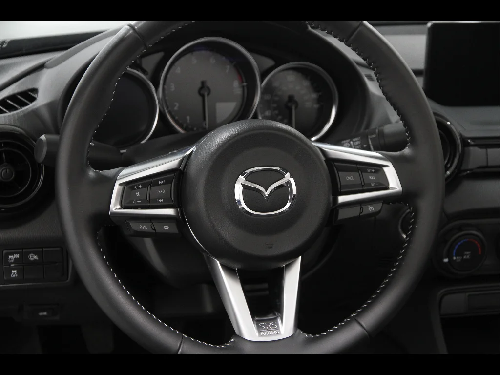 Certified Used 2024 Jet Black Mica Mazda Club image 8