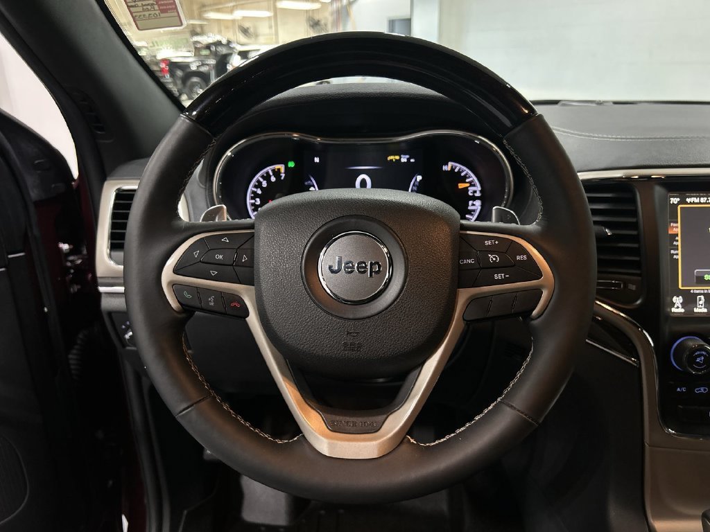 Used 2017 Red Jeep Overland image 11