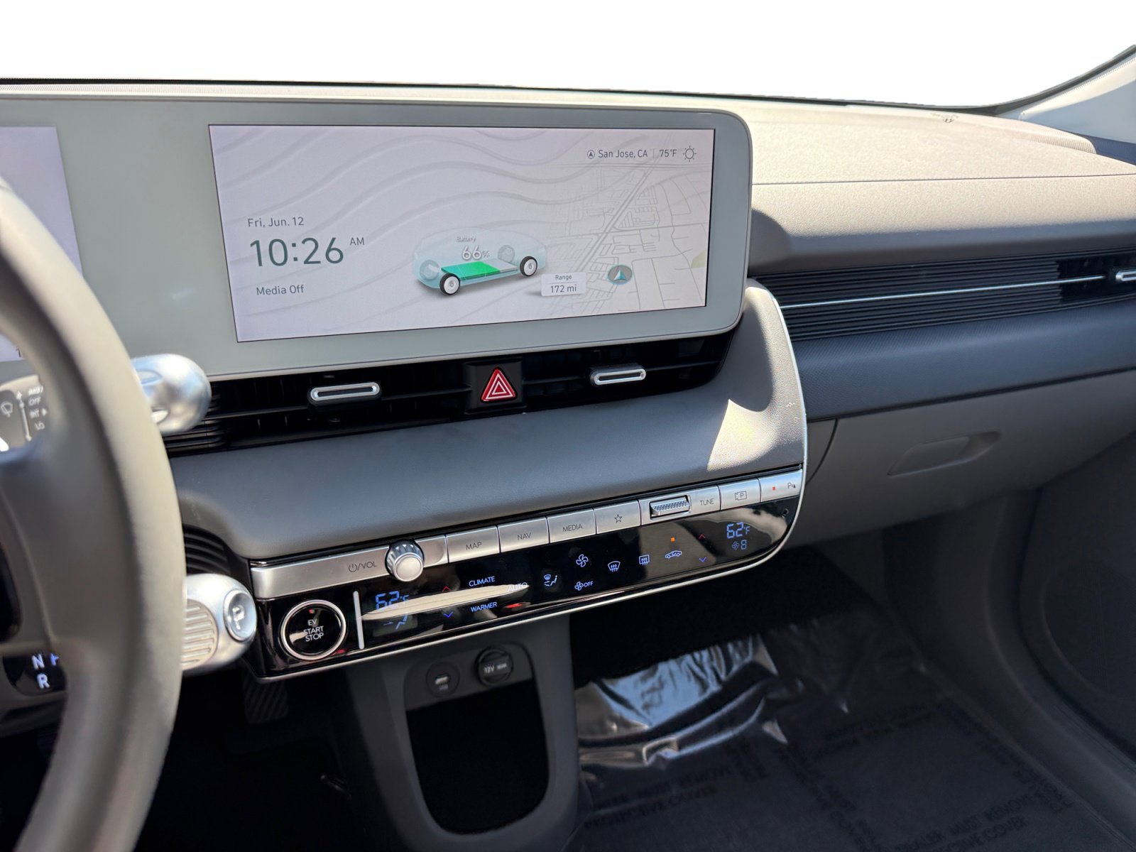 Certified Used 2024 Teal Hyundai SE image 12