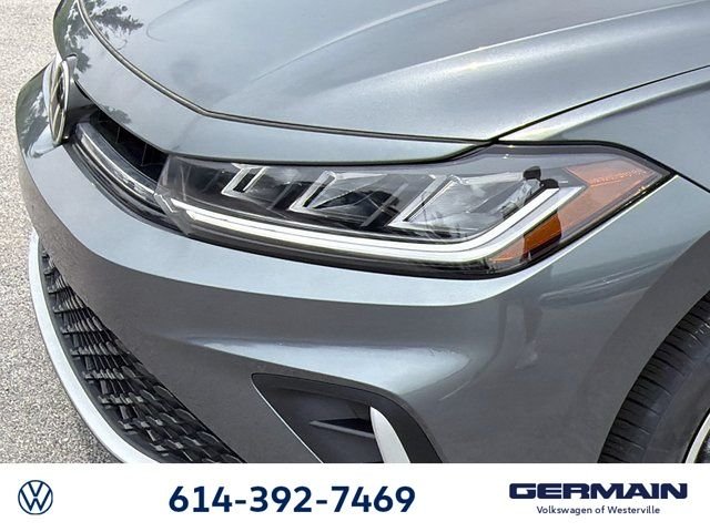 New 2026 Platinum Gray Metallic Volkswagen 1.5T SE image 13