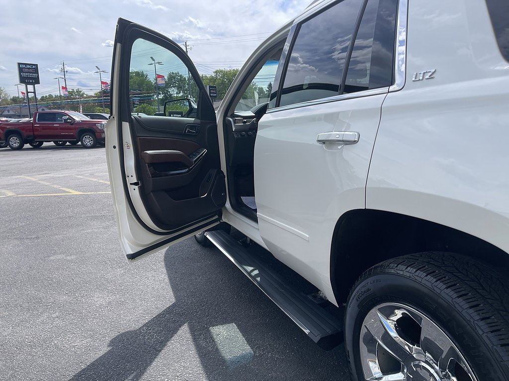 Used 2015 WHITE DIAMOND TRICOAT Chevrolet LTZ image 22