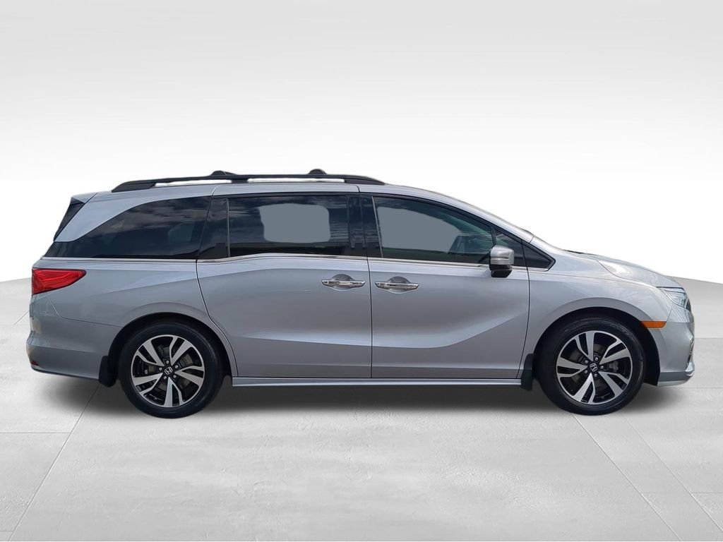 Used 2020 Silver Honda Elite image 3