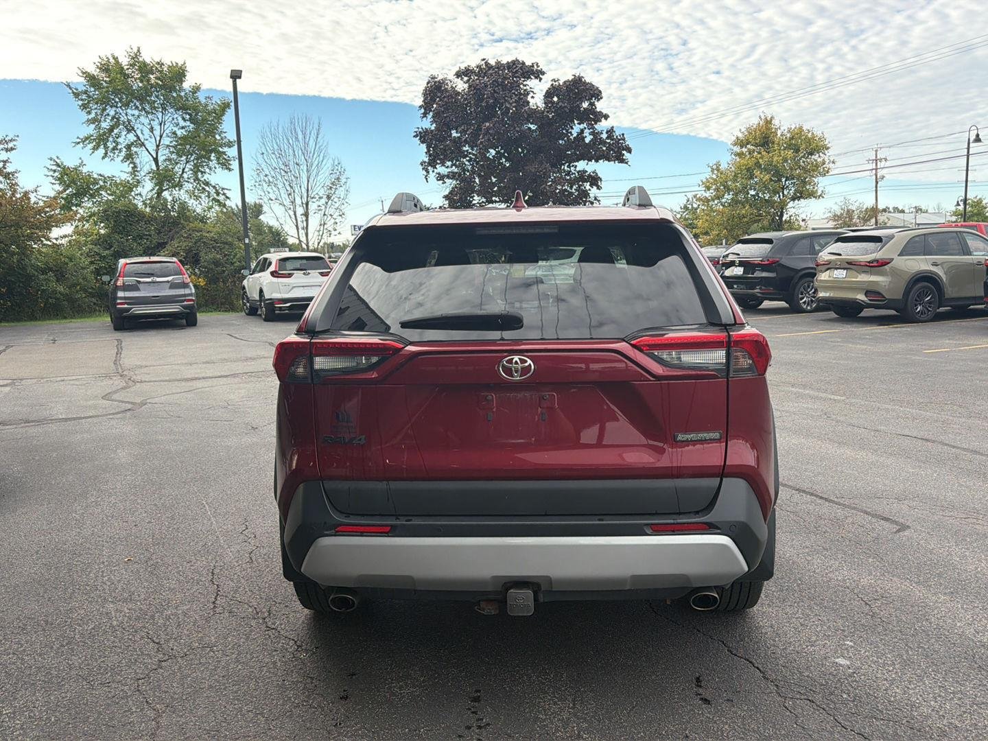Used 2019 Ruby Flare Pearl Toyota Adventure image 7