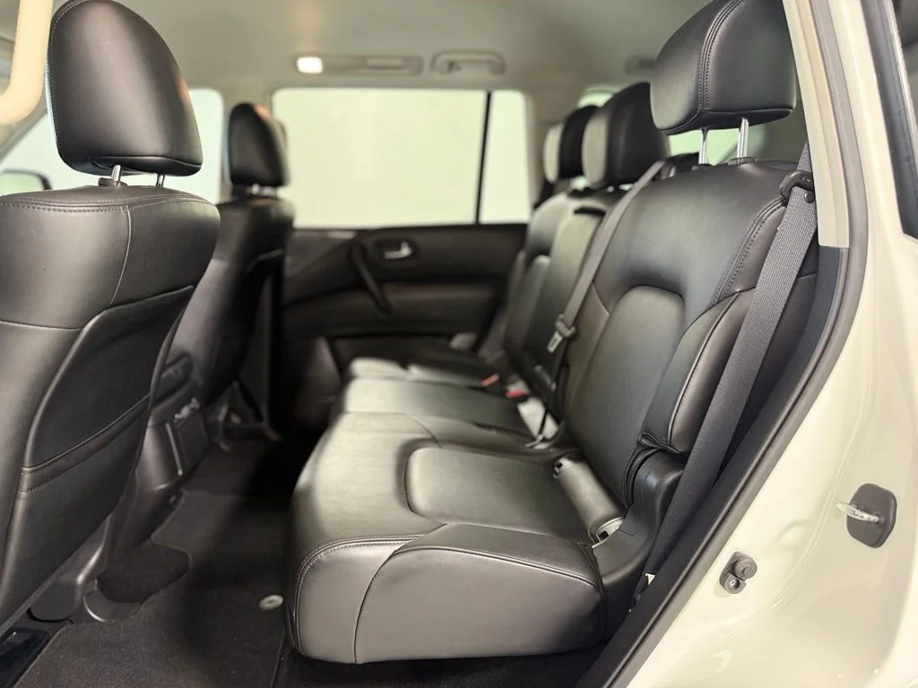 Used 2022 White Nissan SV image 19