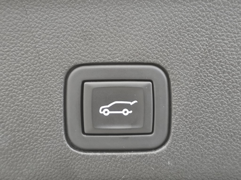 Used 2023 Midnight Blue Metallic Chevrolet RST image 20