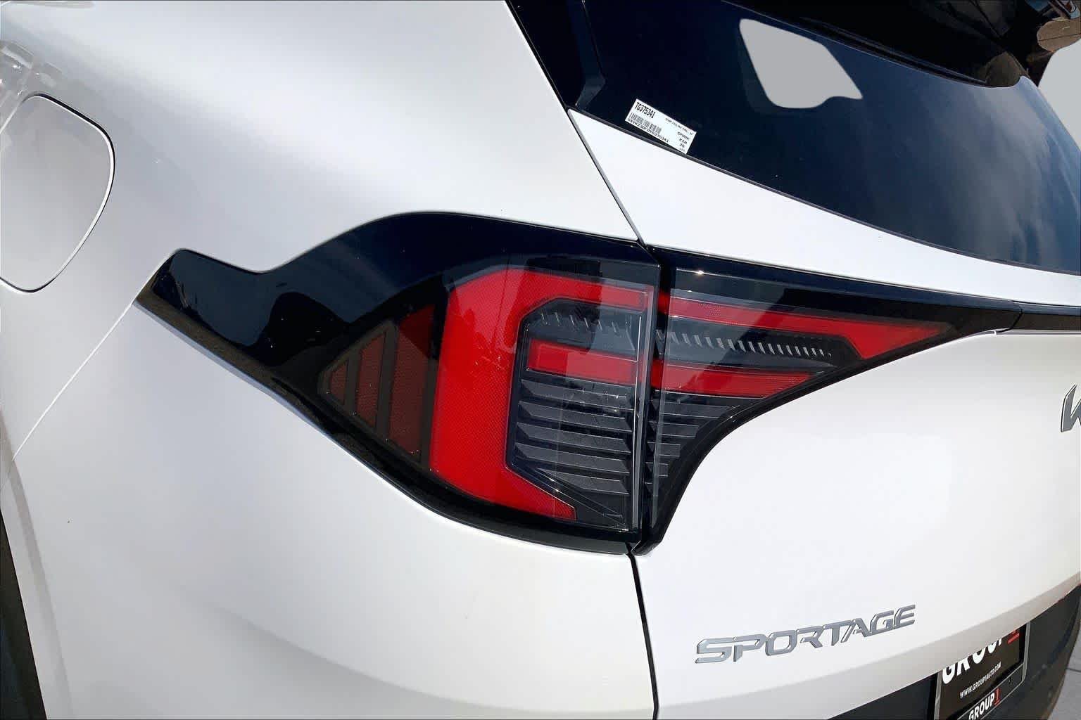 2026 Kia Sportage LX - Photo 32