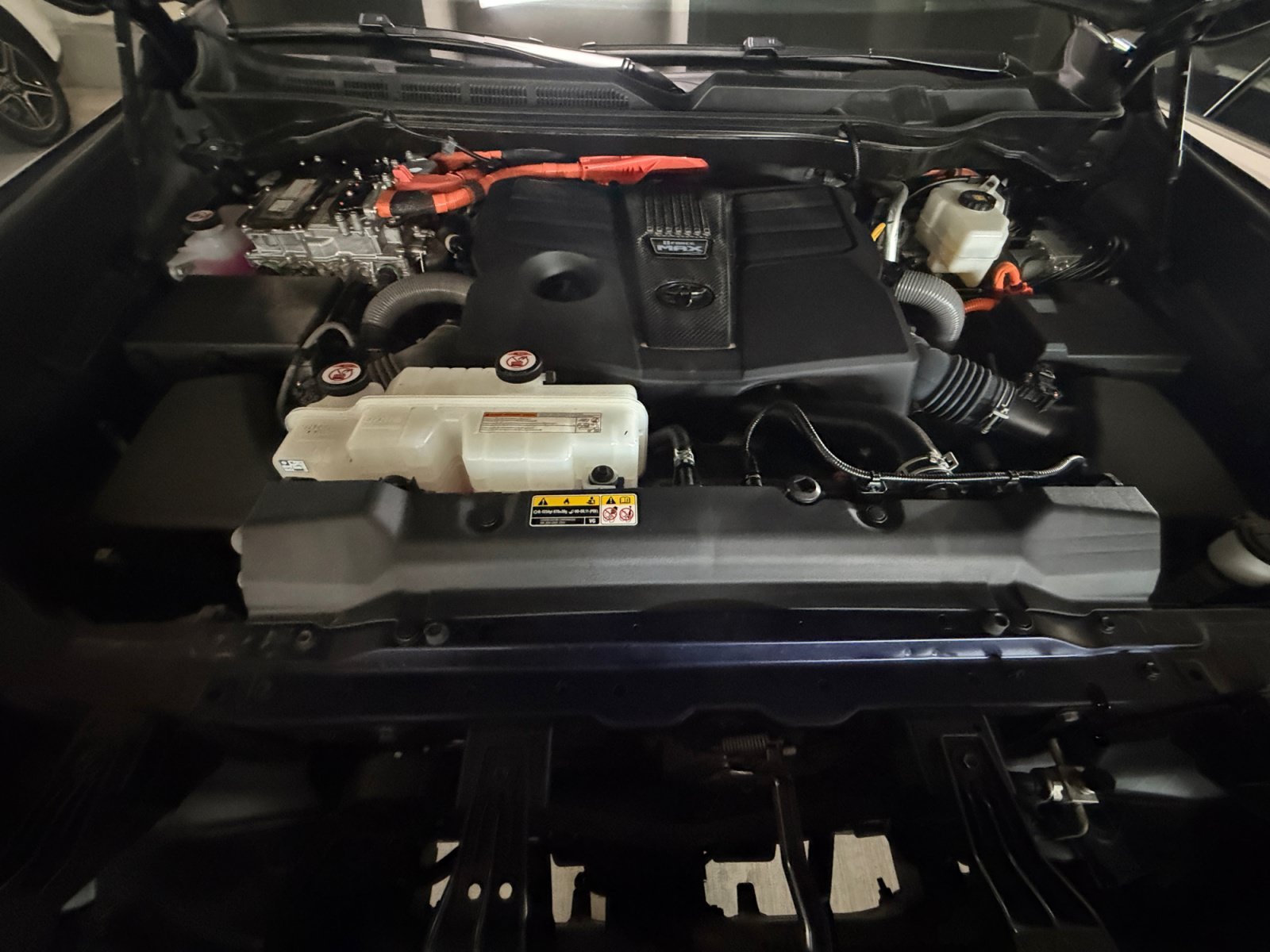 Used 2025 Blueprint Toyota Platinum Hybrid image 20