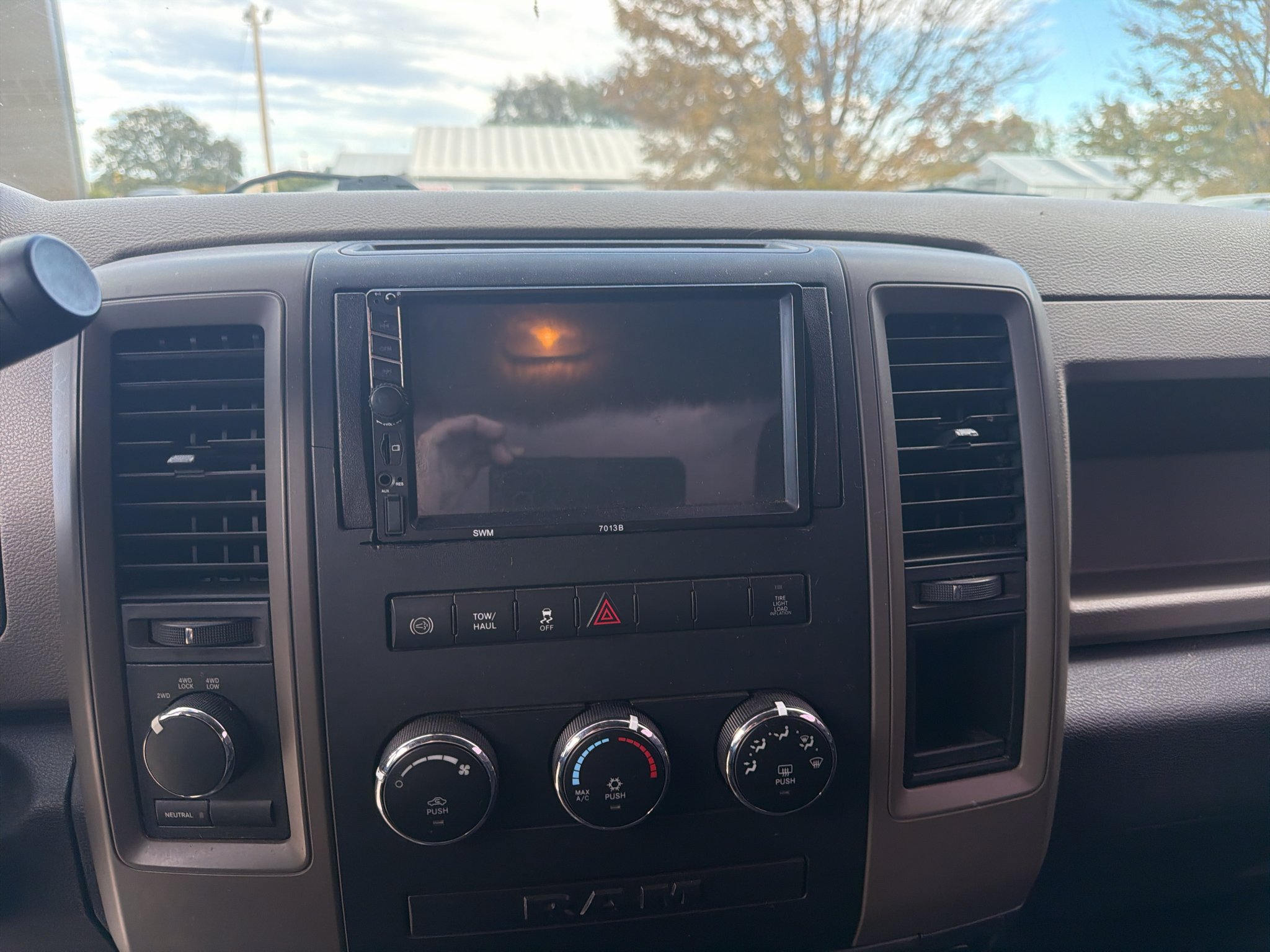 Used 2012 Silver Ram ST image 6
