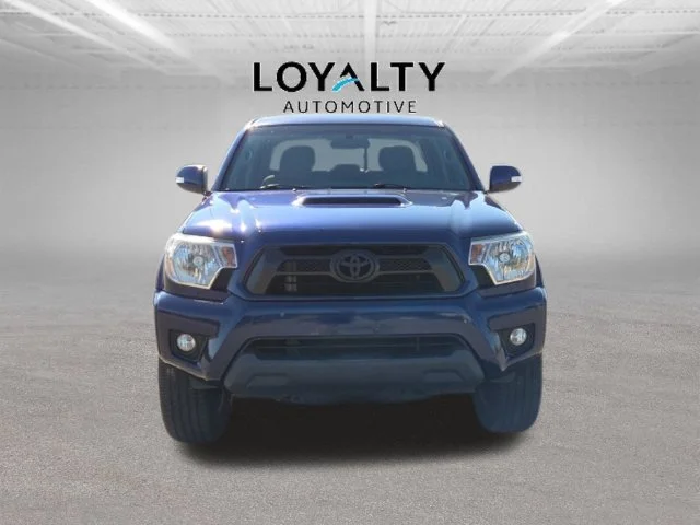 Used 2015 Blue Toyota PreRunner image 8