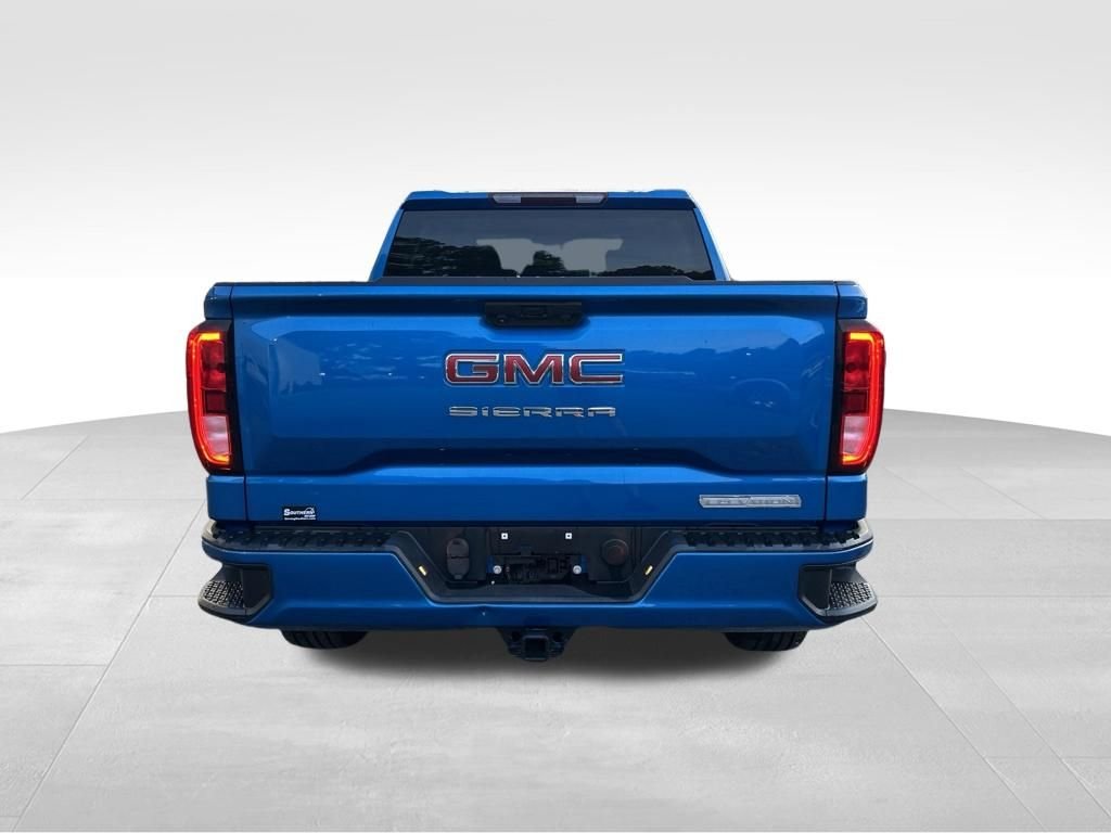 Used 2023 Blue GMC Elevation image 3