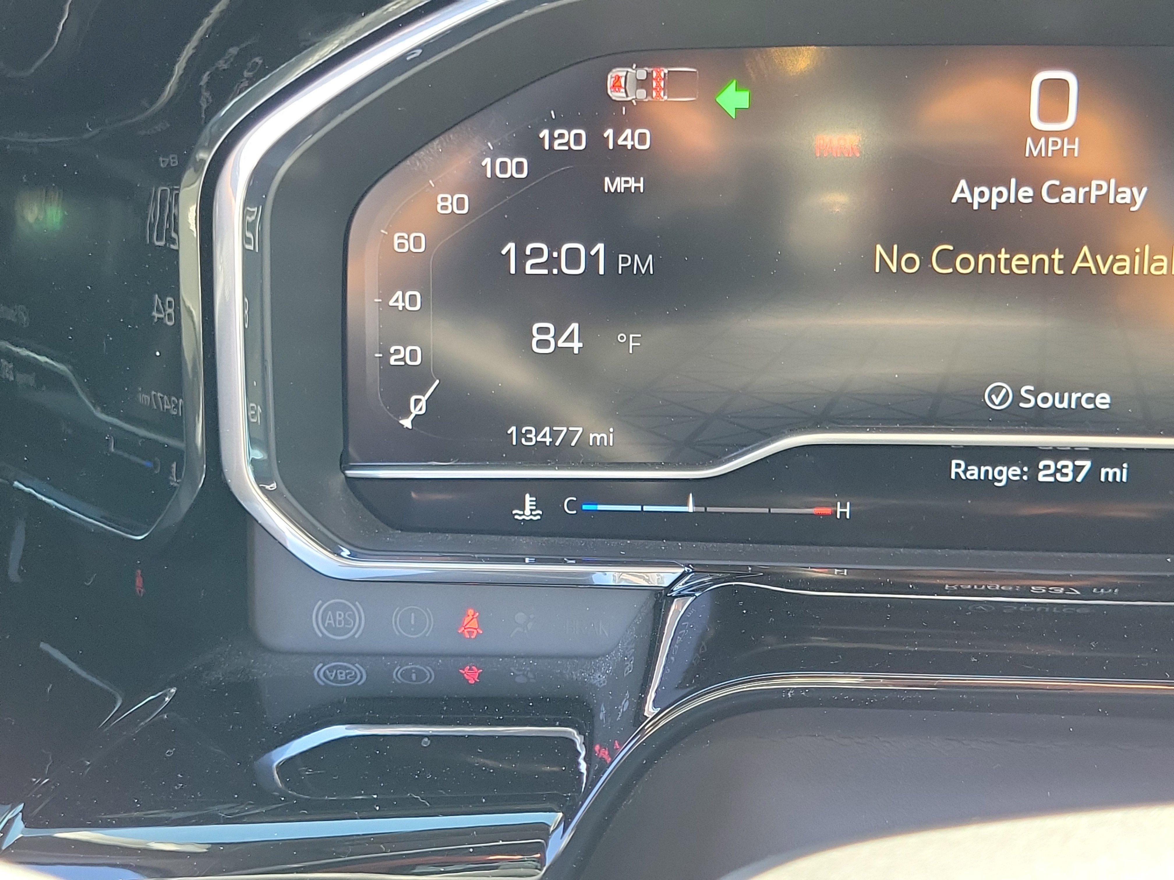 Used 2025 Summit White GMC Elevation image 24