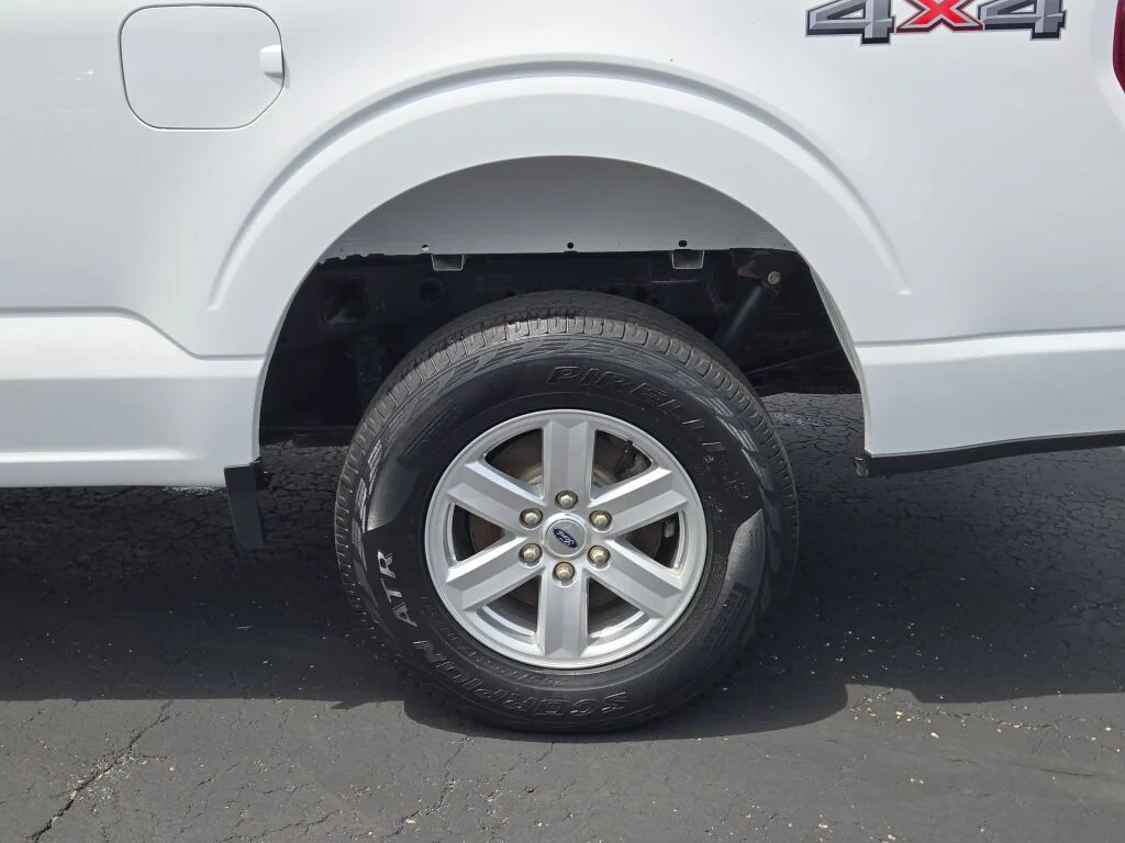 Used 2023 White Ford XLT image 16