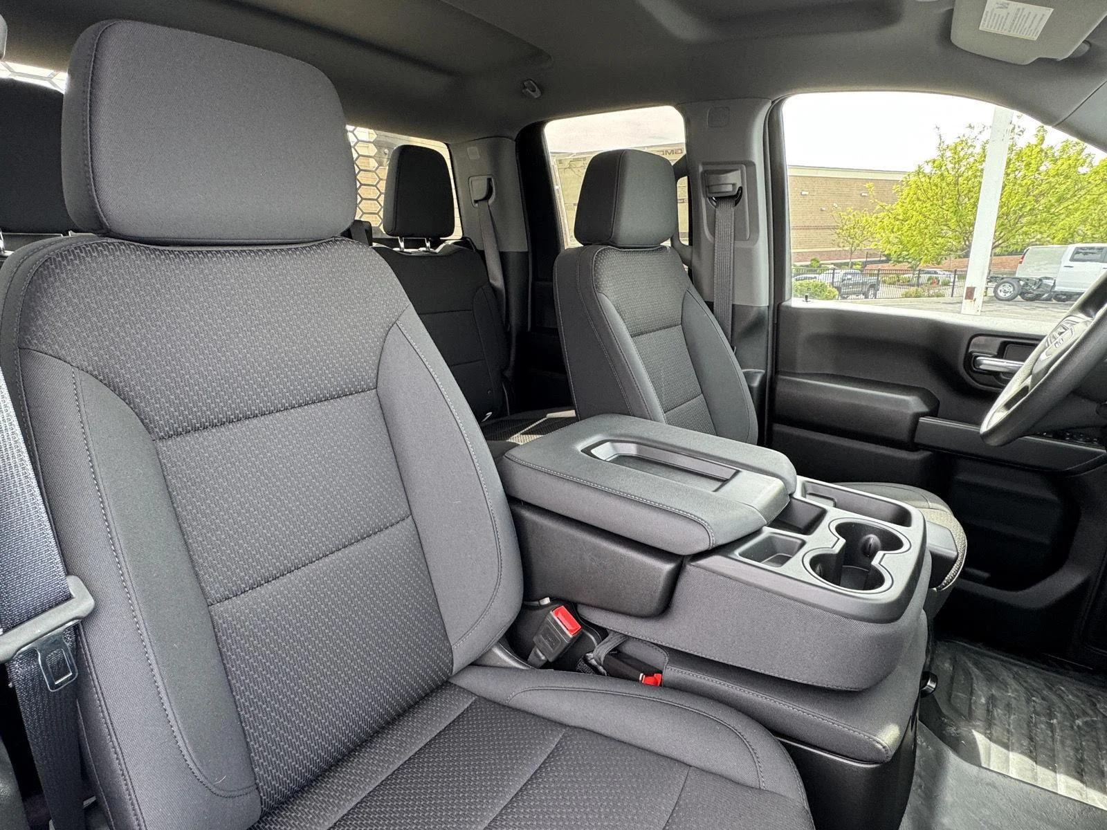 2025 GMC Sierra 2500HD Pro - Photo 17