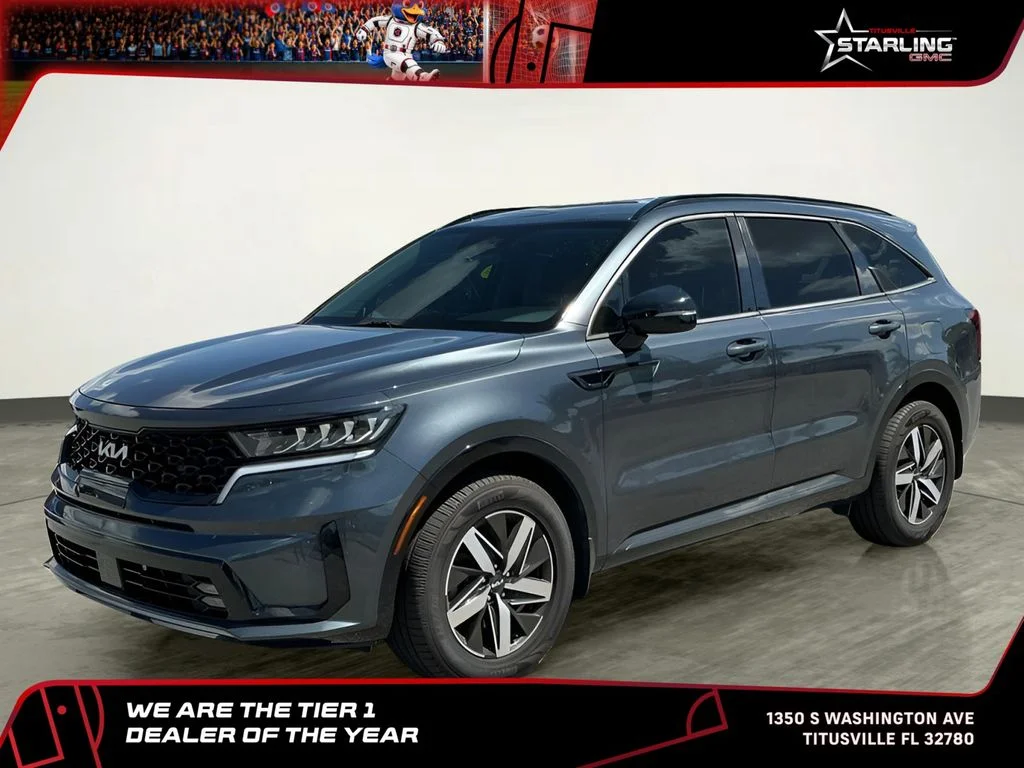 Used 2022 Gray Kia EX image 1