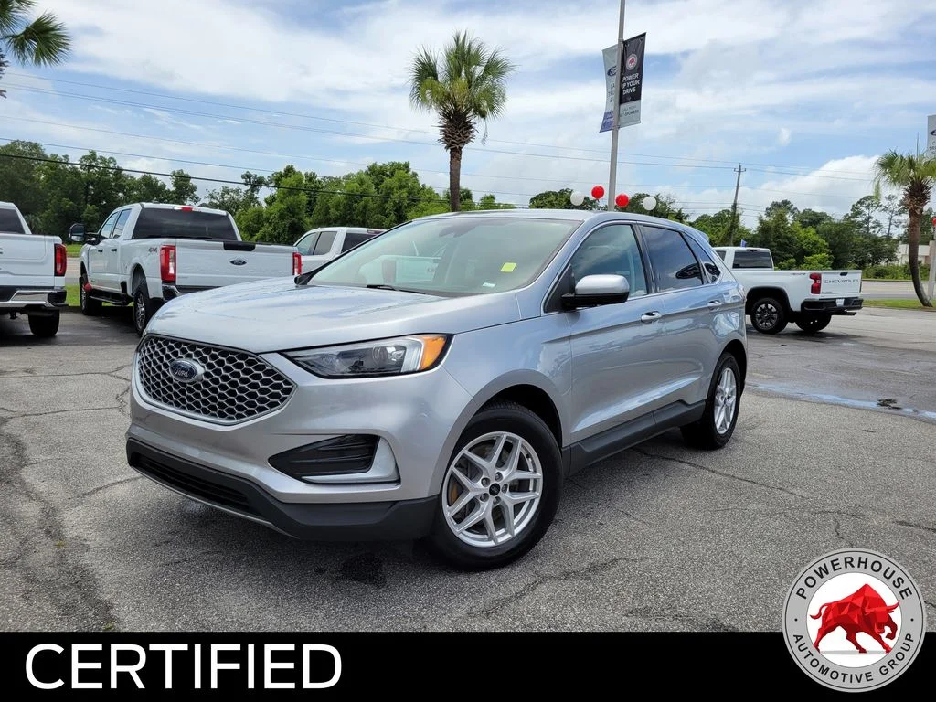 Used 2024 Silver Ford SEL image 1
