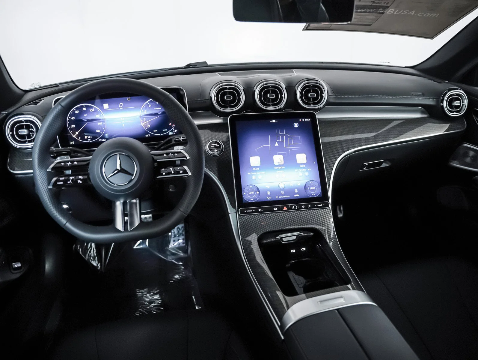 New 2026 Moonlight White Mercedes-Benz CLE 300 4MATIC® image 17