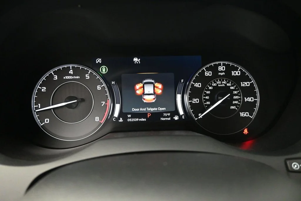 Used 2023  Acura Technology Package image 12