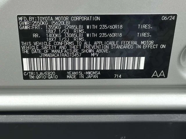Used 2024 Silver Toyota XLE image 30