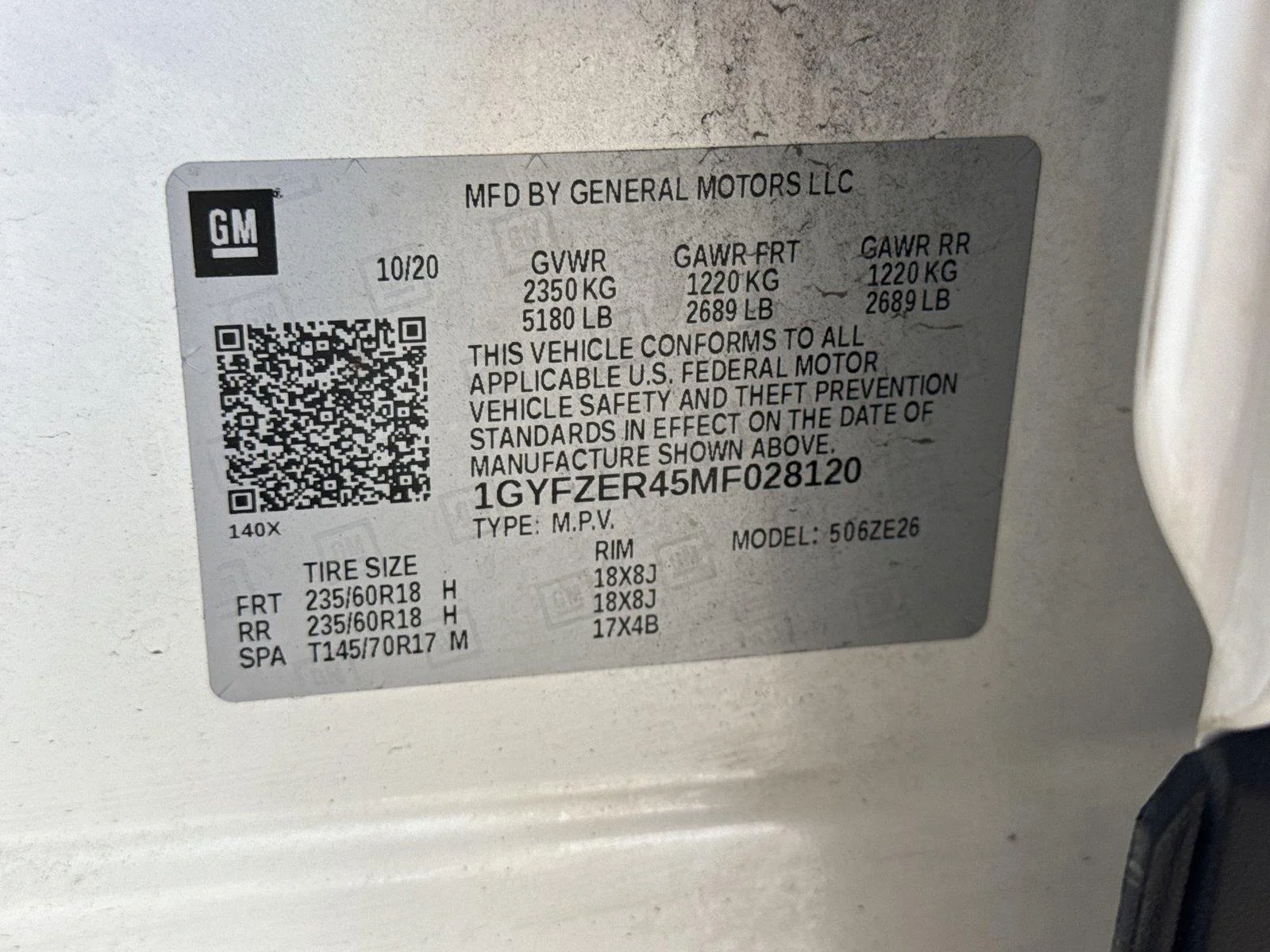 Certified Used 2021 CRYSTAL WHITE TRICOAT Cadillac FWD Sport image 32