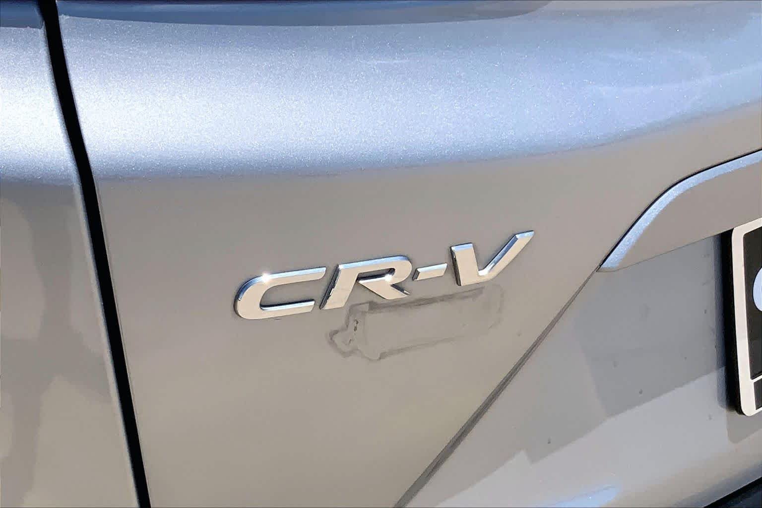 Used 2018 Lunar Silver Metallic Honda EX-L image 30