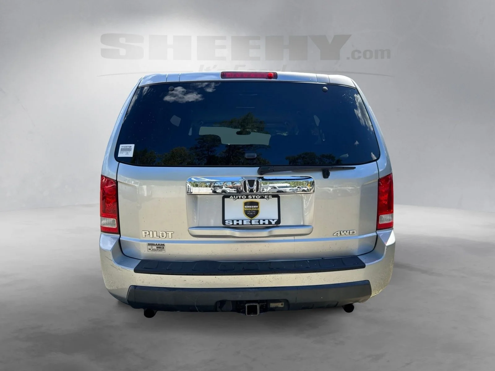 Used 2010 Silver Honda LX image 11