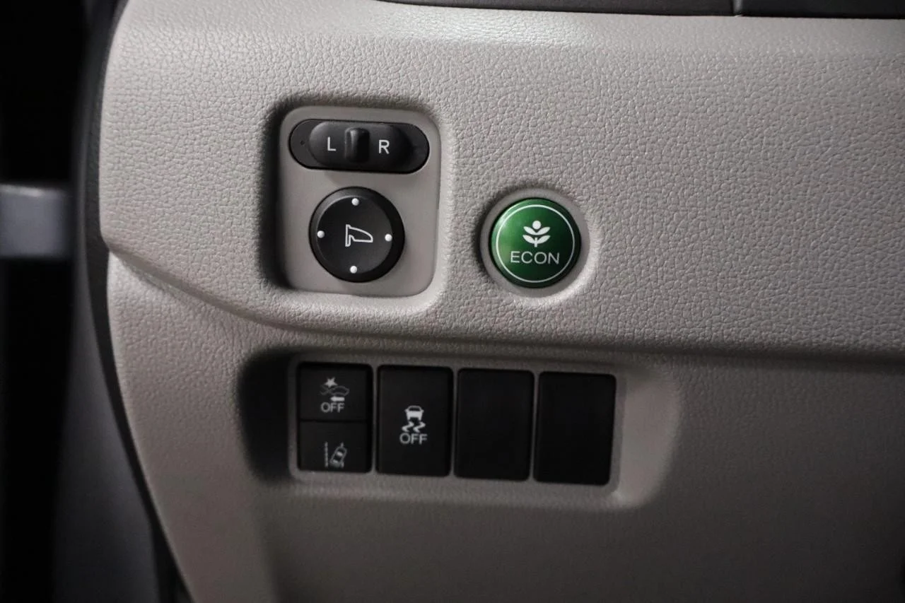 2022 Honda Pilot SE - Photo 19