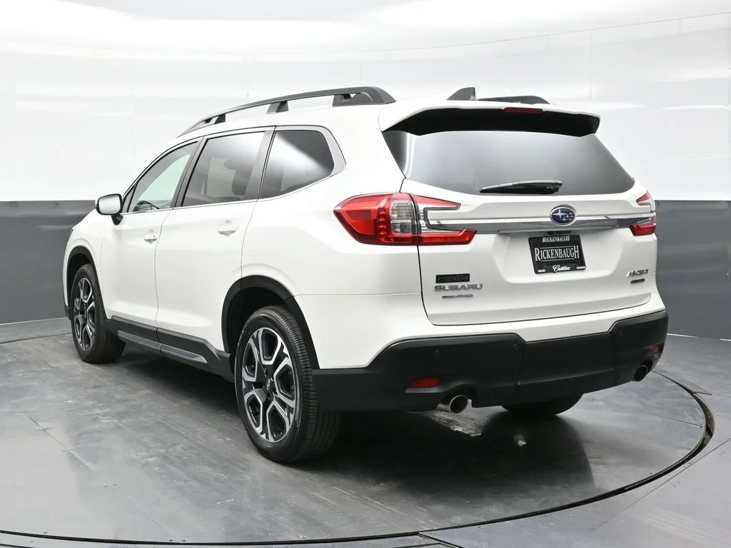Used 2023 White Subaru Limited image 5